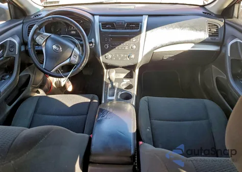 2015 Nissan Altima 2.5 from USA, damaged, VIN 1N4AL3AP2FN860895